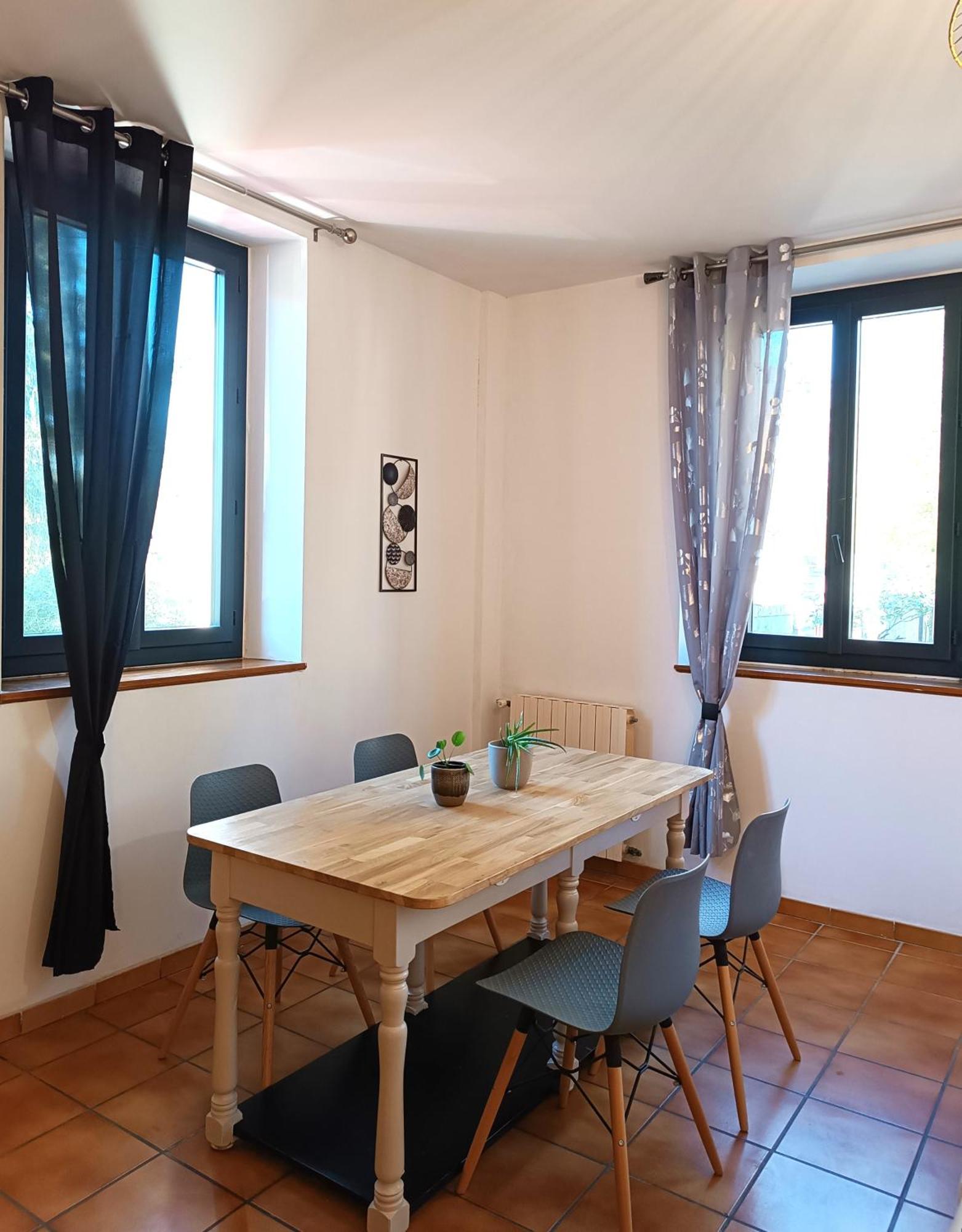 Les Tanalis - Chambres D'Hotes & Gite Gurs Ngoại thất bức ảnh